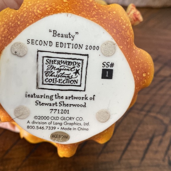 Magical Christmas Collection Sherwood’s - Picture 9 of 9